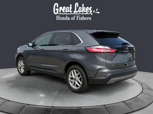 Used 2024 Ford Edge SEL AWD/4WD image 3