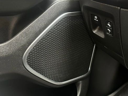 Used 2022 RAM 1500 Laramie image 18