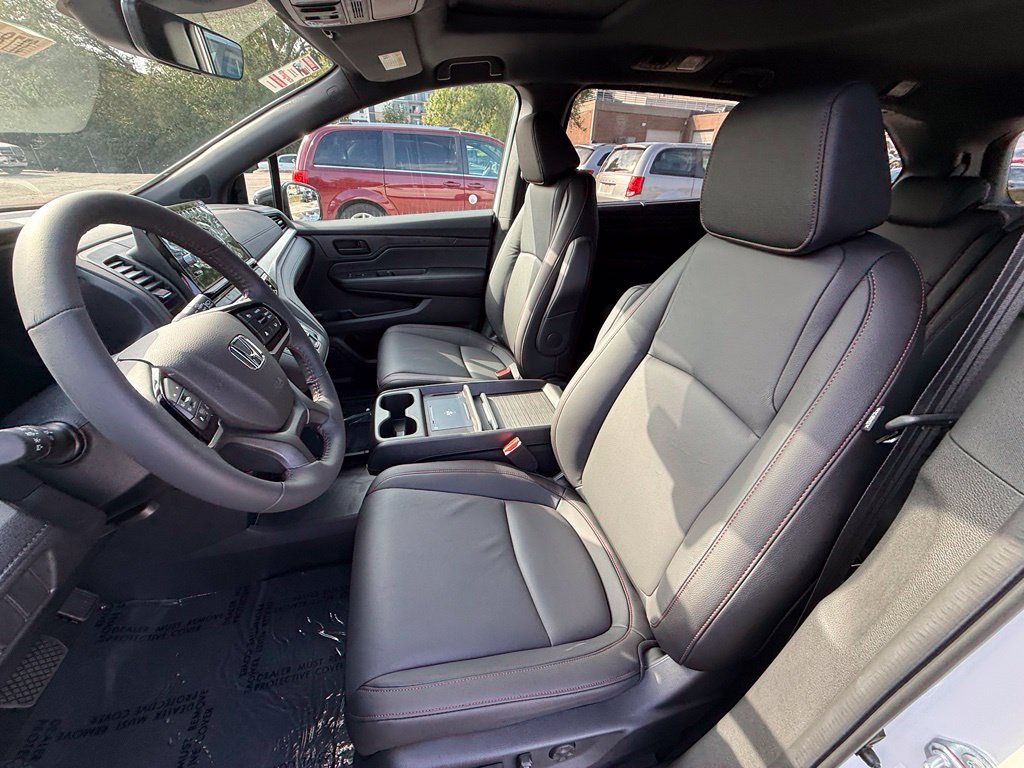 New 2026 Honda Odyssey Sport-L image 10
