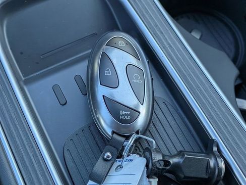 Used 2026 Hyundai Palisade Calligraphy image 36