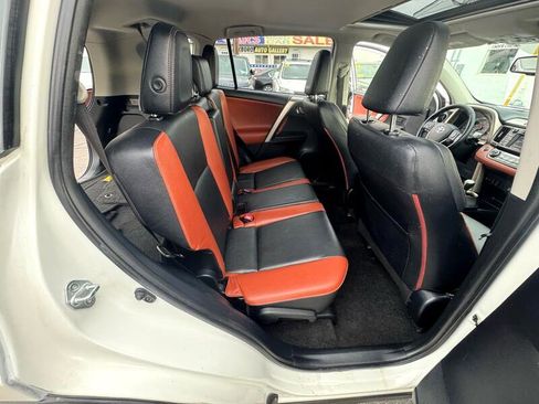 Used 2014 Toyota RAV4 Limited image 20
