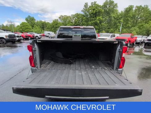 Used 2021 Chevrolet Silverado 1500 LT Trail Boss w/ Convenience Package II AWD/4WD image 27