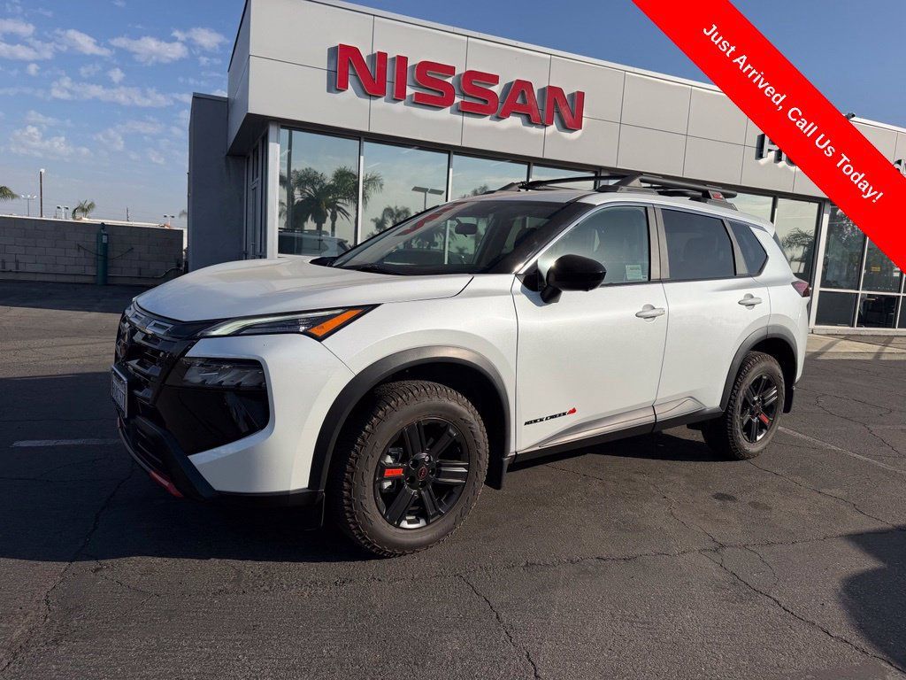 Used 2025 Nissan Rogue SV AWD/4WD 360° Tour
