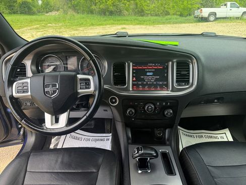 Used 2013 Dodge Charger SXT Plus RWD image 25