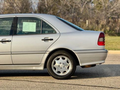 Used 1999 Mercedes-Benz C 230 image 24