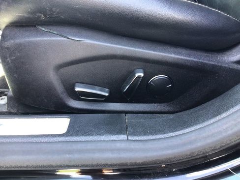 Used 2017 Ford Fusion Titanium FWD image 18