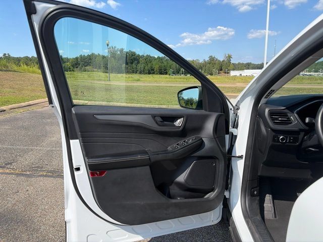 Used 2023 Ford Escape Active w/ Cold Weather Package FWD image 15