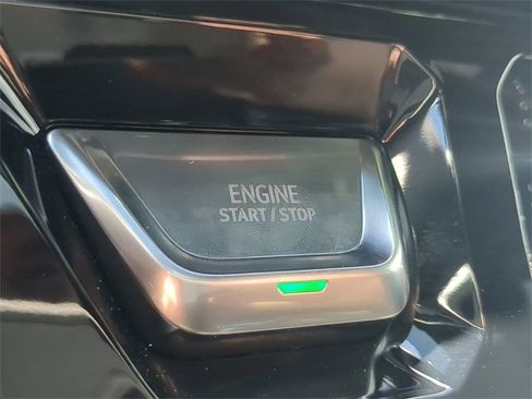 Used 2025 GMC Sierra 1500 AT4 w/ AT4 Premium Package image 17