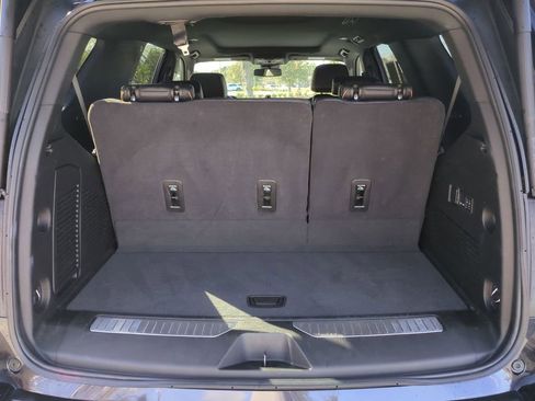 Used 2024 GMC Yukon AT4 w/ Max Trailering Package image 12