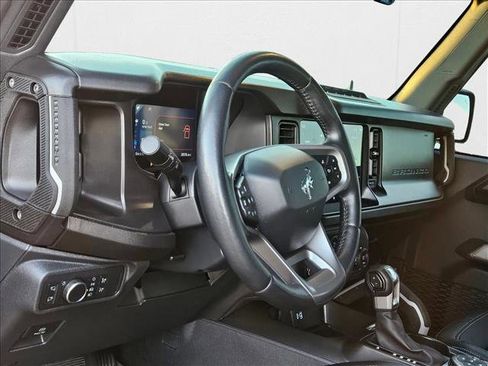 Used 2021 Ford Bronco First Edition image 9