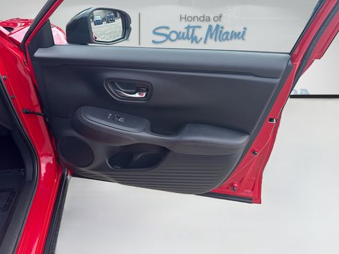 Certified 2024 Honda HR-V Sport image 32
