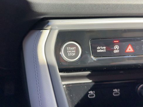 New 2025 Audi Q5 Premium w/ 19" Wheel Package image 25