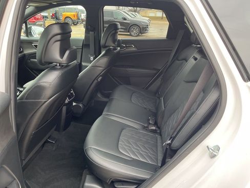 Used 2023 Kia Sportage X-Pro Prestige image 12