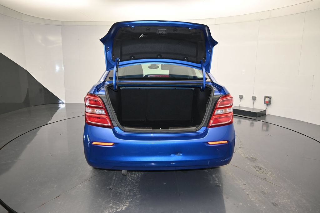 Used 2018 Chevrolet Sonic LT FWD image 23
