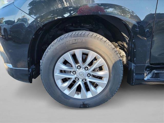 Used 2023 Lexus GX 460 Premium w/ Premium Plus Package AWD/4WD image 28