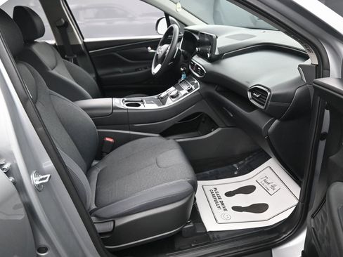 Used 2023 Hyundai Santa Fe SE image 34