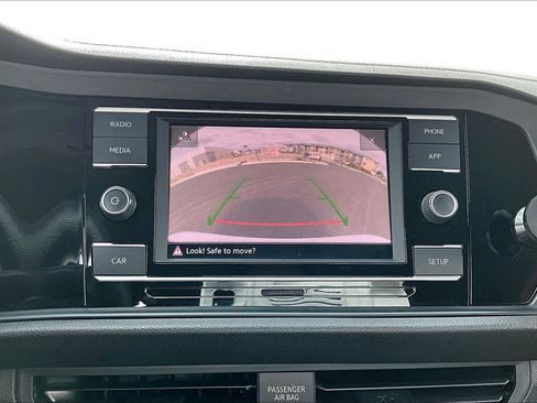 Used 2019 Volkswagen Jetta S image 19