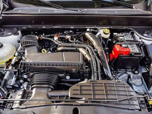 Used 2025 Ford Maverick Lobo image 32