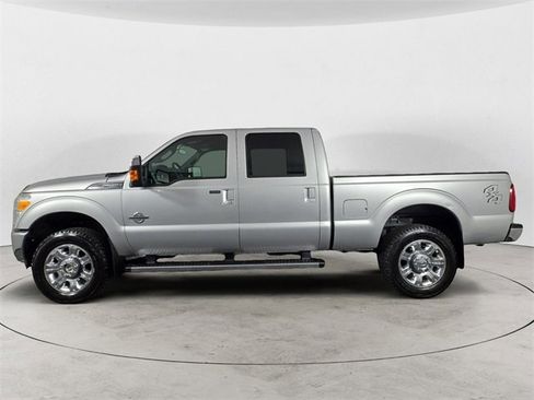 Used 2016 Ford F250 Lariat w/ Chrome Package image 2