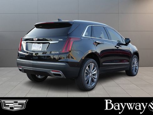 New 2025 Cadillac XT5 Premium Luxury w/ Technology Package image 5
