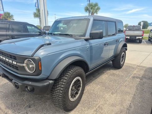 Used 2024 Ford Bronco Black Diamond w/ Sasquatch Package AWD/4WD image 7
