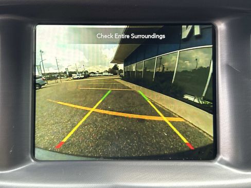 Used 2022 Dodge Charger SXT image 24