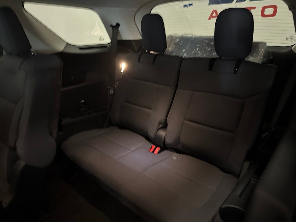 New 2026 Ford Explorer Active AWD/4WD image 28