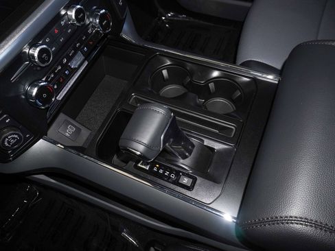 New 2025 Ford F150 Lariat w/ Equipment Group 501A Mid image 35