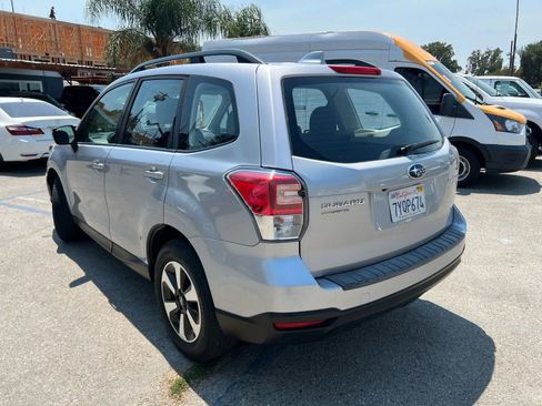Used 2017 Subaru Forester 2.5i w/ Alloy Wheel Package image 7