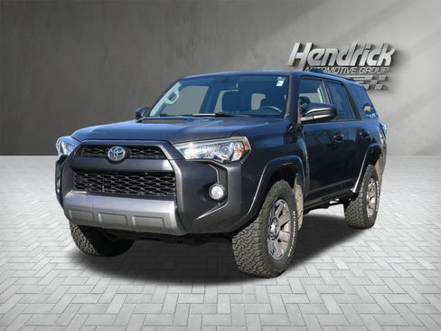 Used 2016 Toyota 4Runner Trail image 6