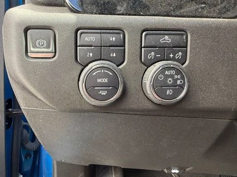 Used 2024 Chevrolet Silverado 1500 RST w/ Convenience Package II AWD/4WD image 33