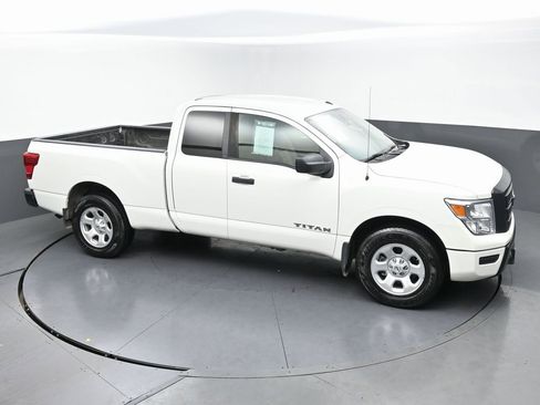 Used 2021 Nissan Titan S w/ S Utility Package image 38