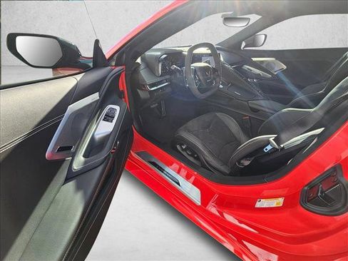 Used 2024 Chevrolet Corvette Stingray Preferred Cpe w/ Z51 Performance Package image 14