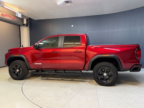 Used 2024 GMC Canyon Elevation w/ Convenience Package RWD image 2