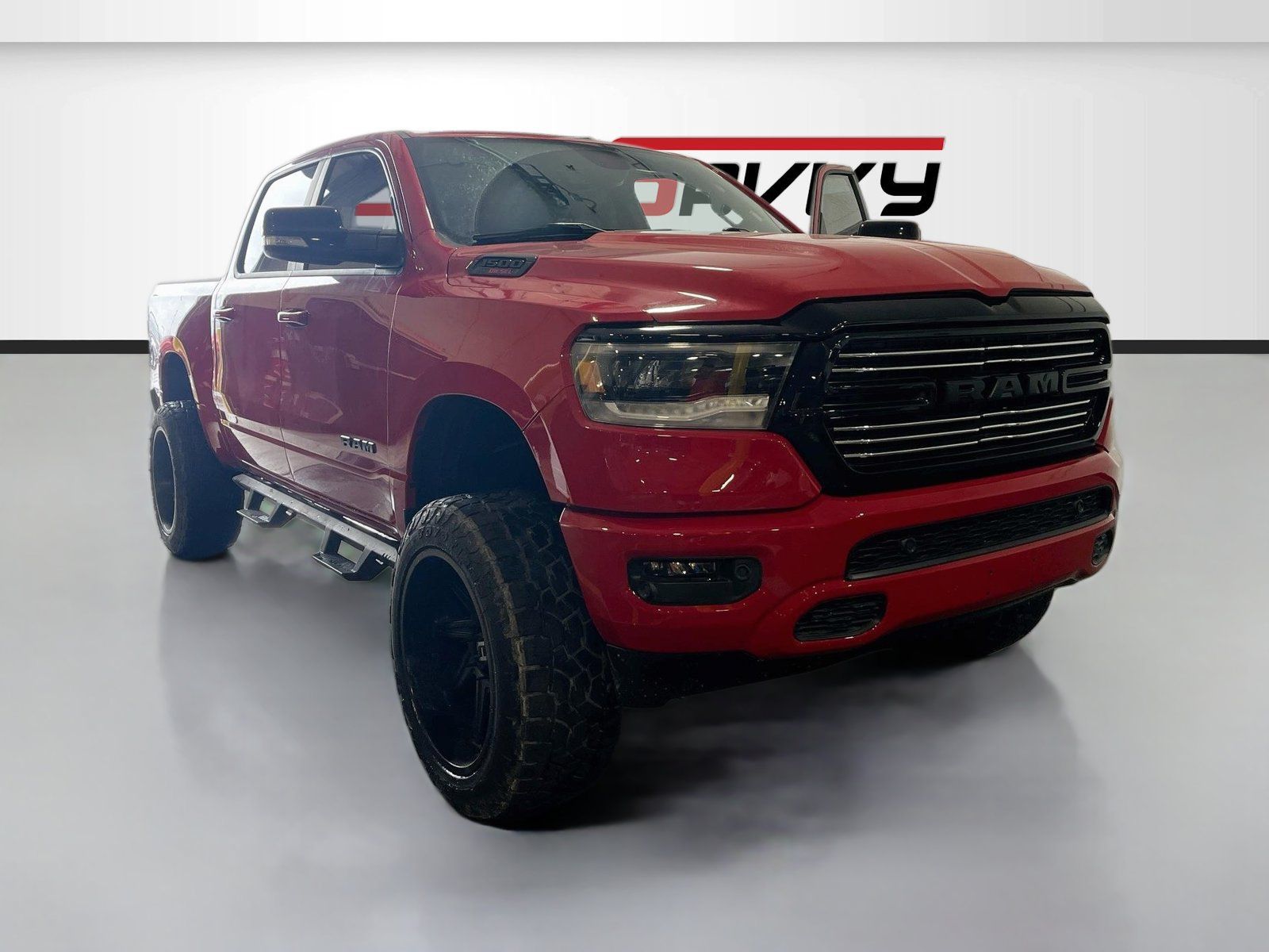 Used 2021 RAM 1500 Big Horn AWD/4WD image 1