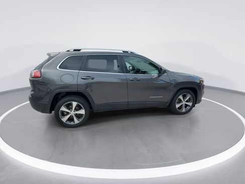 Used 2019 Jeep Cherokee Limited FWD image 8