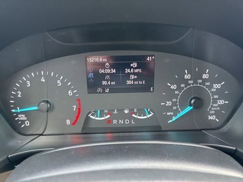 Used 2022 Ford Escape SE image 29