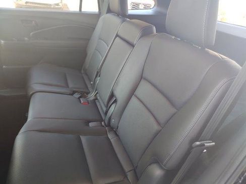 Certified 2024 Honda Passport EX-L image 24