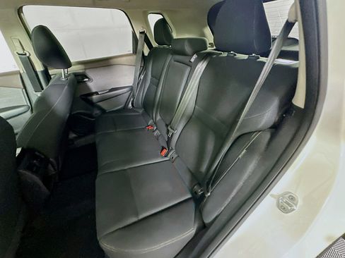 Used 2023 Nissan Rogue S AWD/4WD image 26