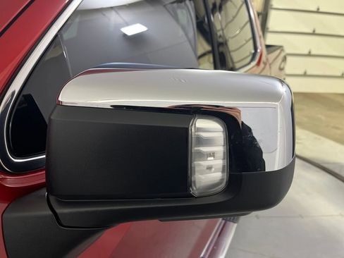 Used 2025 GMC Sierra 1500 SLT w/ SLT Premium Package image 51