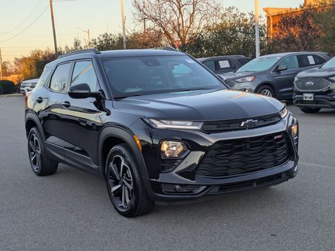 Used 2022 Chevrolet TrailBlazer RS image 1