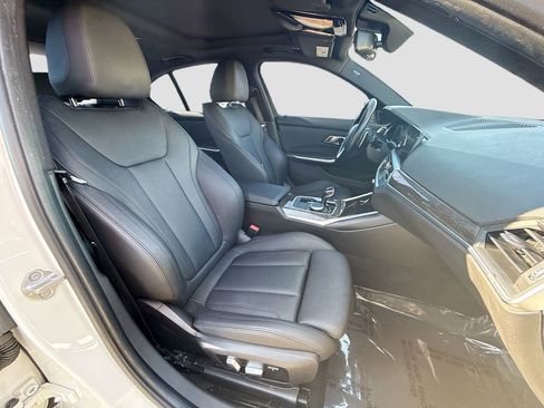 Used 2020 BMW 330i Sedan w/ Driving Assistance Package image 14