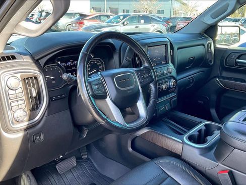 Used 2021 GMC Sierra 1500 Denali w/ Driver Alert Package II image 17