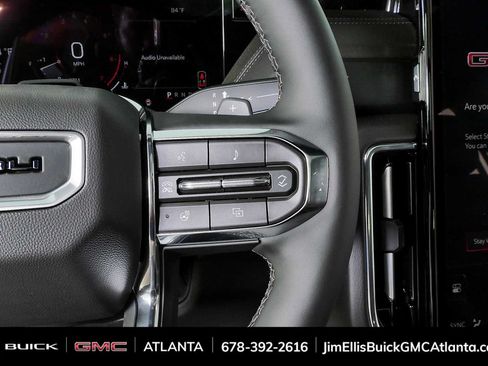 New 2026 GMC Yukon Denali w/ Advanced Technology Package AWD/4WD image 11