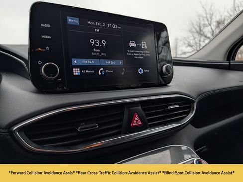 Used 2023 Hyundai Santa Fe SE image 5