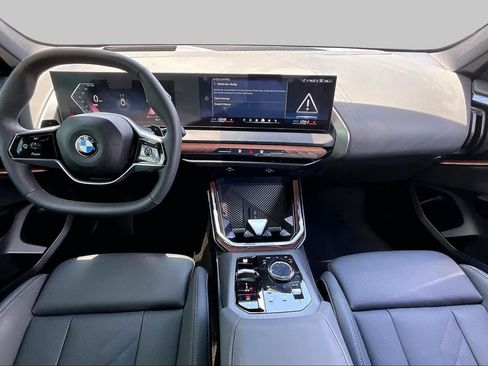Used 2026 BMW X3 xDrive30i w/ Premium Package AWD/4WD image 14