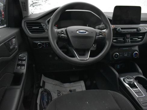 Used 2023 Ford Escape AWD image 17