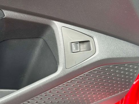 Used 2025 Volkswagen Jetta Sport FWD image 17