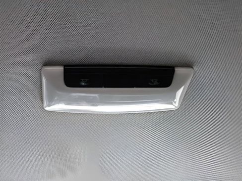 Used 2022 Nissan Rogue SV image 36