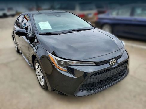 Used 2021 Toyota Corolla LE image 13